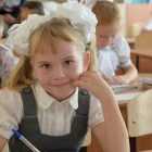Петербургские школы будут учиться по особому расписанию из-за пандемии