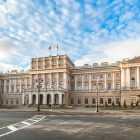 Петербургские медики получили благодарственные грамоты в Мариинском дворце
