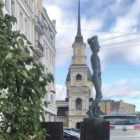 Петербуржцы пожаловались на замусоренный фонтан Река времени