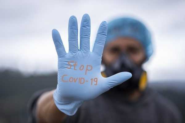2312 человек заболели коронавирусом в Петербурге за сутки0