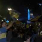 Сотни аргентинцев собрались у президентского дворца для прощания с Марадоной