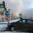 Иномарка сбила беременную девушку на перекрестке Бухарестской и Дунайского