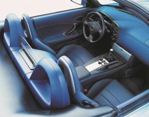 Honda может возродить родстер S2000 к 25-летию модели с мотором от Civic Type R