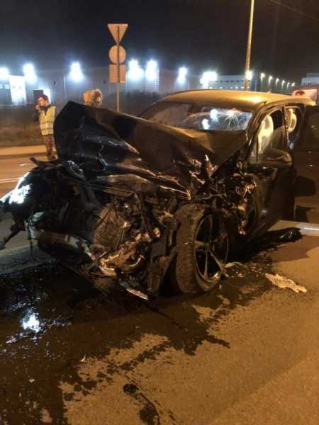 Пьяный гонщик на Audi врезался в фуру на Горском шоссе1