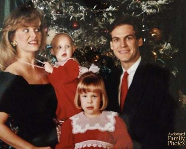 20 веселых семейных рождественских фото из прошлого, за которые людям до сих пор стыдно