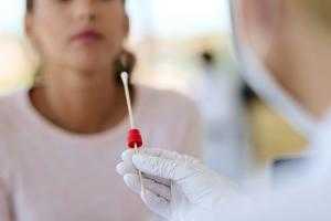 За неделю количество тестов на коронавирус выросло почти на 20%