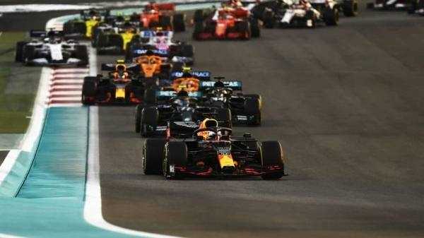 F1-Insider: Mercedes блефовала со скоростью машины в Абу-Даби