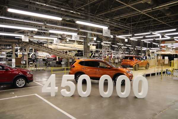 Завод Nissan в Санкт-Петербурге отмечает выпуск 450 000-го автомобиля1