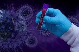 Врач оценила опасность британского штамма коронавируса для детей
