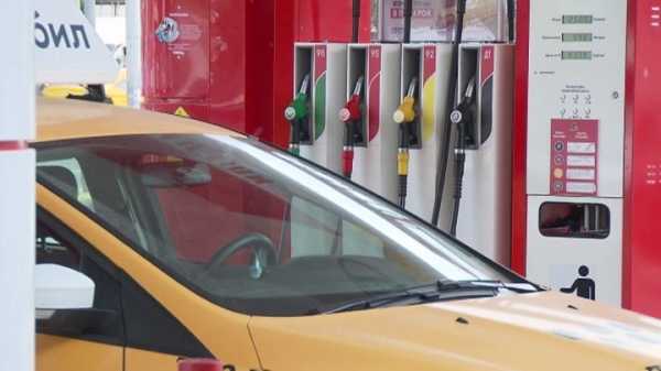 Правительство РФ 28 января обсудит ситуацию с ценами на топливо0