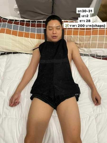 Жена превращает своего спящего мужа в модель, чтобы продавать свою одежду в интернете
