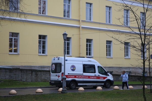 В Петербурга за сутки от коронавируса скончался 41 человек0
