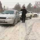 День жестянщика: февральские морозы устроили ледовое побоище на дорогах