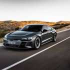 Audi представила свой новый спортивный электромобиль Audi e-tron GT — прямого конкурента Tesla