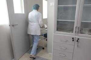 У больницы в Киришах установят памятник погибшим от коронавируса медикам