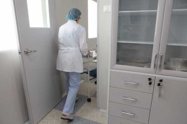 Медики Петербурга получат дополнительные выплаты за работу с COVID-пациентами0