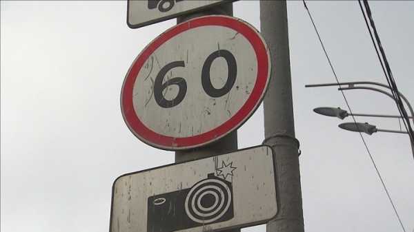 В Москве исчезнут дорожные знаки, предупреждающие о камерах0