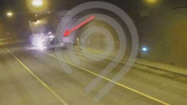 В Москве тоннель ТТК перекрыт из-за горящего автомобиля0