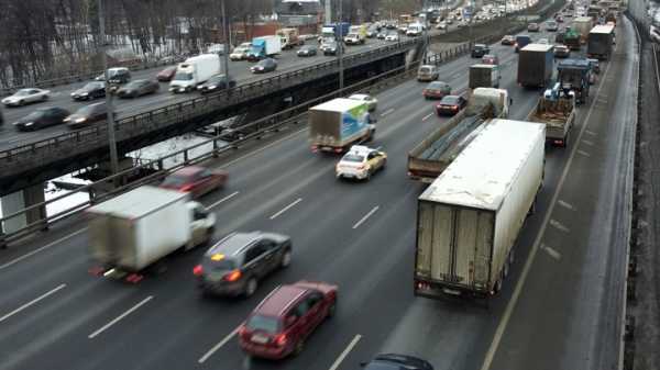 Москва отсрочила ввод ограничений для небольших грузовиков0