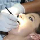 Эксперт рассказала об опасности коронавируса для зубов