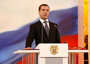 Медведев заявил о возвращении России к «нормальности» после пандемии0
