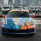 Рик Росс объединился с художником для создания Trippy Porsche 911