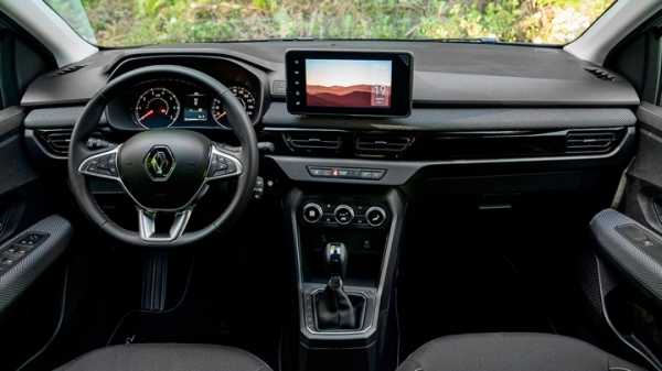 Не бюджетный: Renault начала продажи нового Logan2