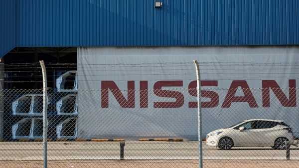 Nissan может сократить выпуск авто из-за нехватки полупроводников0