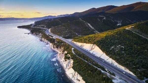 Дорога к черноморским курортам: реконструкция на платной трассе М-4 «Дон» продолжается