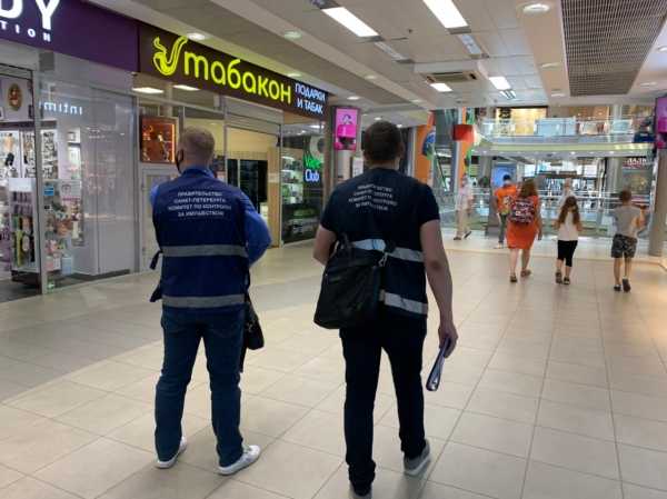 В общественных местах Петербурга выявили почти 300 коронавирусных нарушений4