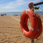 Медики рассказали, как не подхватить коронавирус на пляже