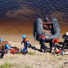 Областные спасатели прошли огонь и воду в лодейнопольских лесах