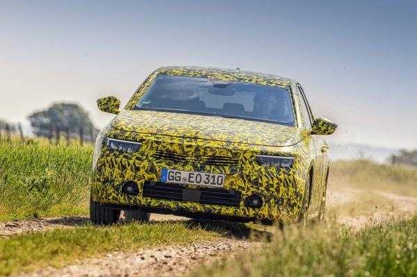 Opel доверил разработку новой Astra женщинам. Идут финальные испытания
