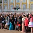 Коронавирус отменил Бал медалистов в Петербурге