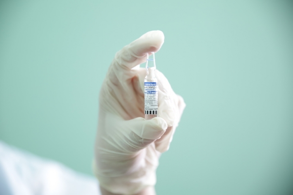 Петербургская компания получила разрешение проводить испытания новой вакцины0