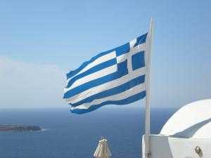 Греческий остров Миконос, на котором отдыхают россияне, ввел комендантский час 