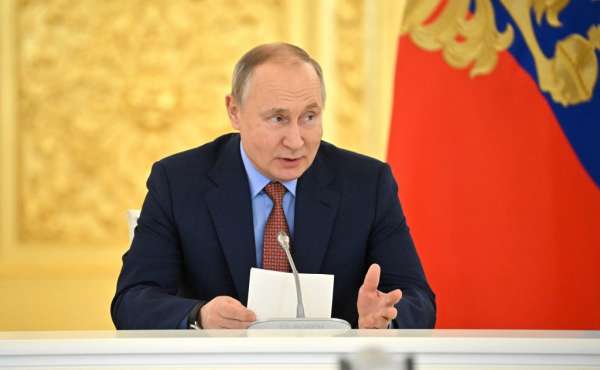Путин примет участие в заседании Совета законодателей в Петербурге