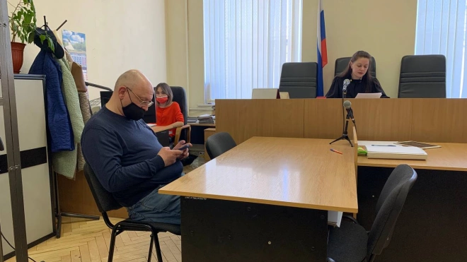 В Петербурге суд вынес приговор в отношении бывшего депутата ЗакСа Максима Резника