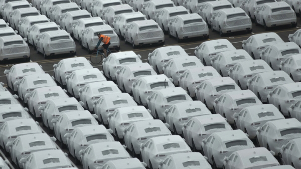 В Бельгии застряли тысячи дорогих автомобилей для России0