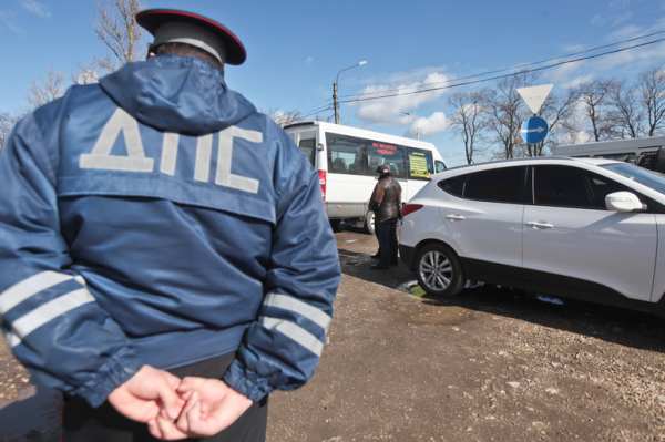 В Петербурге задержали водителя, напавшего на инспекторов ДПС с газовым баллончиком