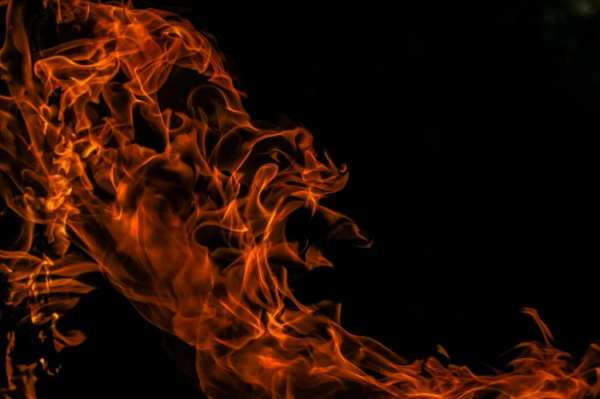 В Ленобласти пенсионерка погибла от удара током, пытаясь самостоятельно потушить пожар