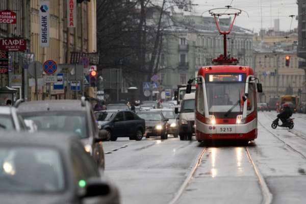 Около 50 километров трамвайных путей планируют отремонтировать за 3 года в Петербурге