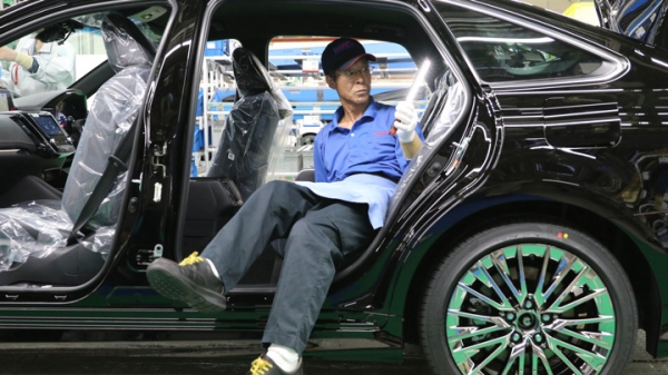 Toyota частично остановит производство на заводах0