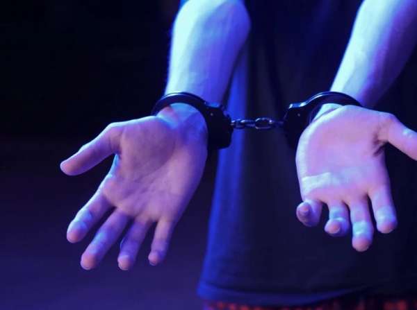 По делу об изнасиловании девушек на дамбе в Кронштадте задержаны новые подозреваемые