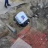 Видео: в Мурино робот-доставщик свалился в яму