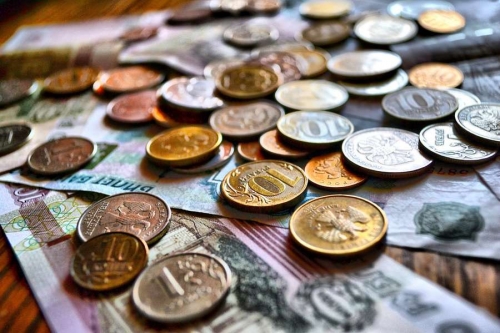 Колумнист National Interest допустил финансовые потери западных стран при усилении рубля 