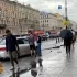 Иномарка вылетела на тротуар Невского проспекта и снесла ограждение
