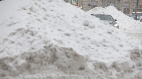 В суде разобрались в причинах некачественной уборки снега в Петербурге
