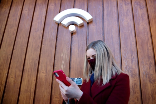ИБ-эксперт Морозов напомнил о необходимости снимать галку автоподключения к Wi-Fi 