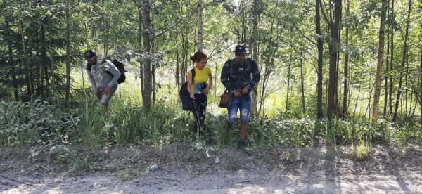 На границе поймали трех иностранцев, пытавшихся сбежать в Финляндию